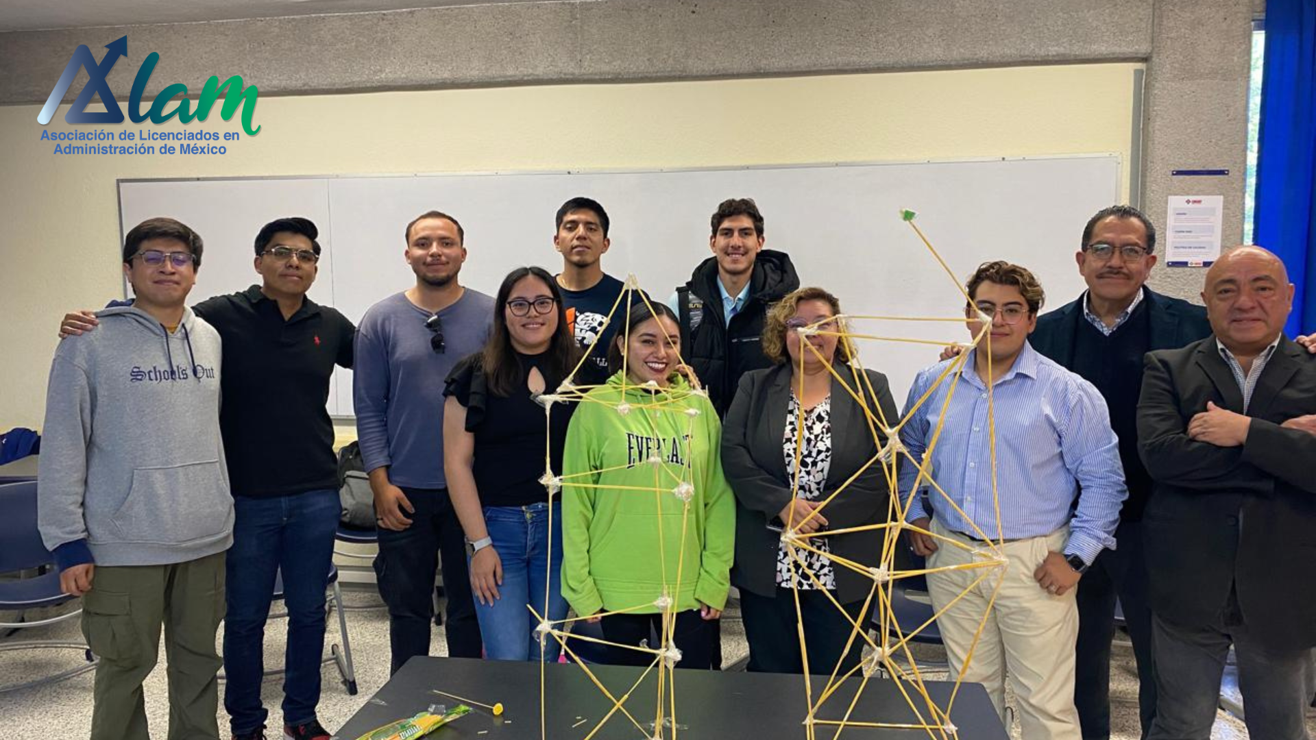 Excelente Taller de Trabajo en Equipo: Fortaleciendo la Colaboración Organizacional